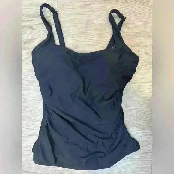 ATHLETA Women’s Black Square Neck Bra Cup Tankini Top Size 32 D/DD - Picture 2 of 9